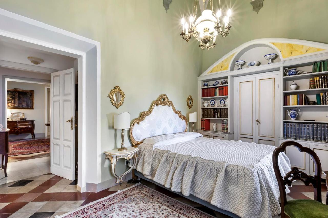 Residenza D'Epoca Palazzo Borghesi Bed & Breakfast Siena Luaran gambar