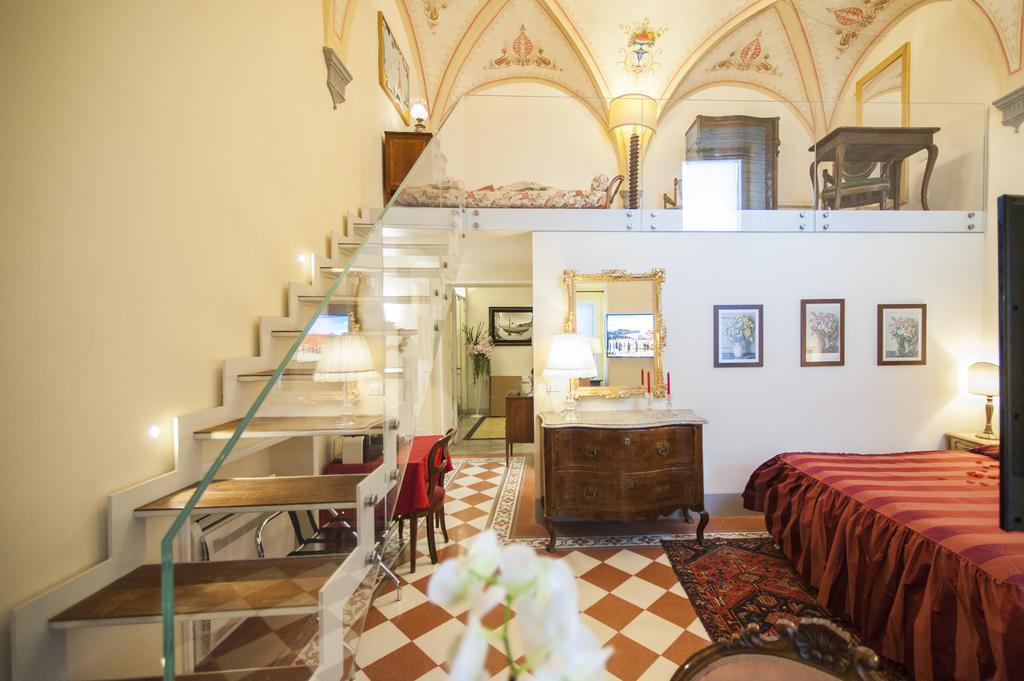 Residenza D'Epoca Palazzo Borghesi Bed & Breakfast Siena Luaran gambar