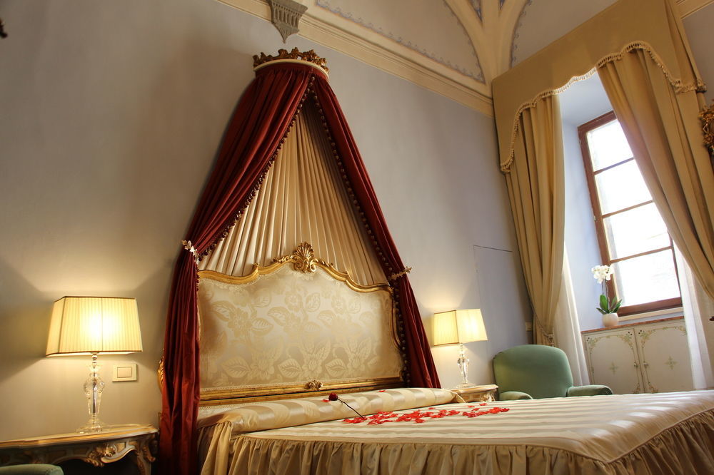 Residenza D'Epoca Palazzo Borghesi Bed & Breakfast Siena Luaran gambar