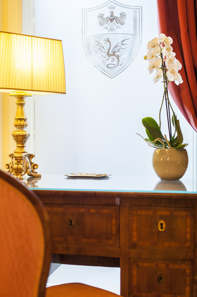 Residenza D'Epoca Palazzo Borghesi Bed & Breakfast Siena Luaran gambar